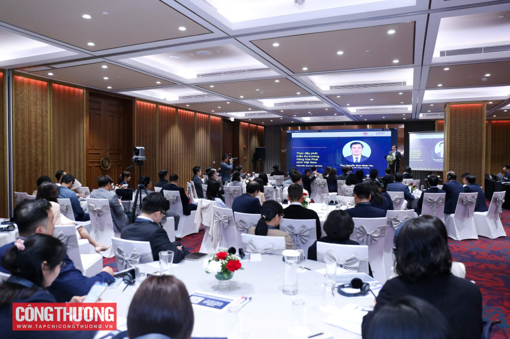 Thúc đẩy phát triển thị trường giao dịch hàng hóa phái sinh tại Việt Nam