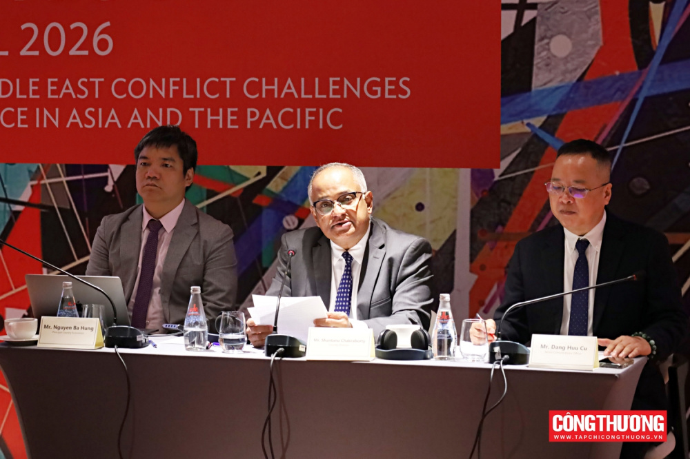 ADB dự báo kinh tế Việt Nam tăng trưởng 7,2% năm 2026 bất chấp thách thức toàn cầu