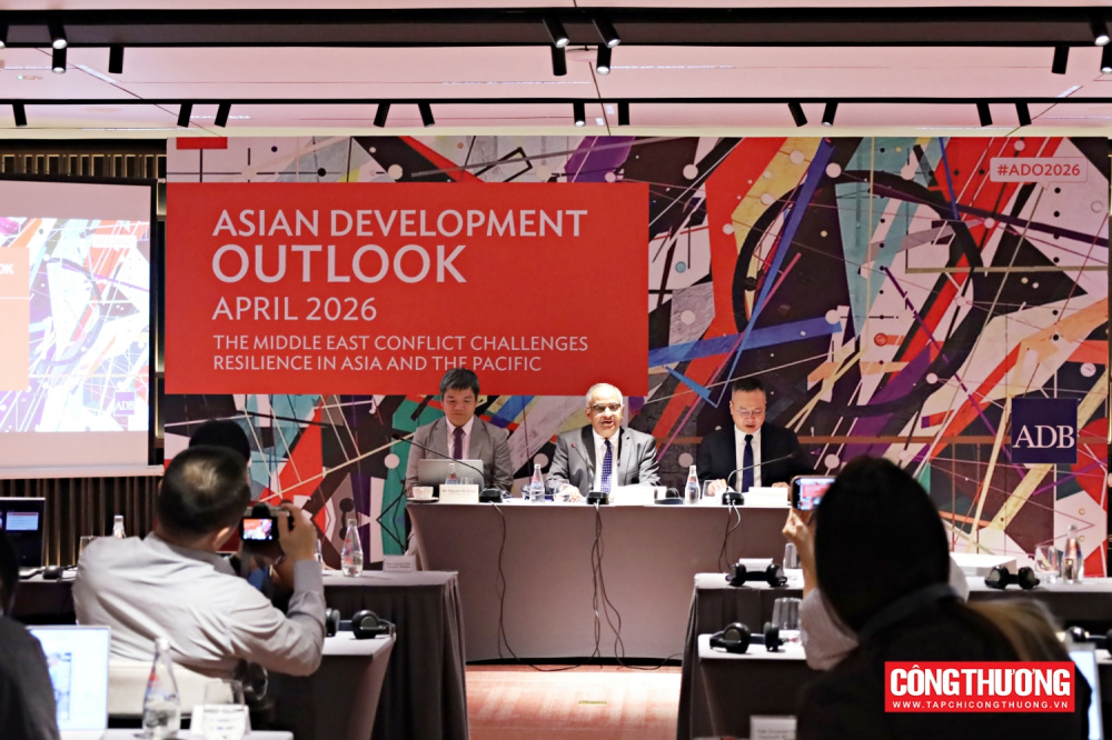 ADB dự báo kinh tế Việt Nam tăng trưởng 7,2% năm 2026 bất chấp thách thức toàn cầu