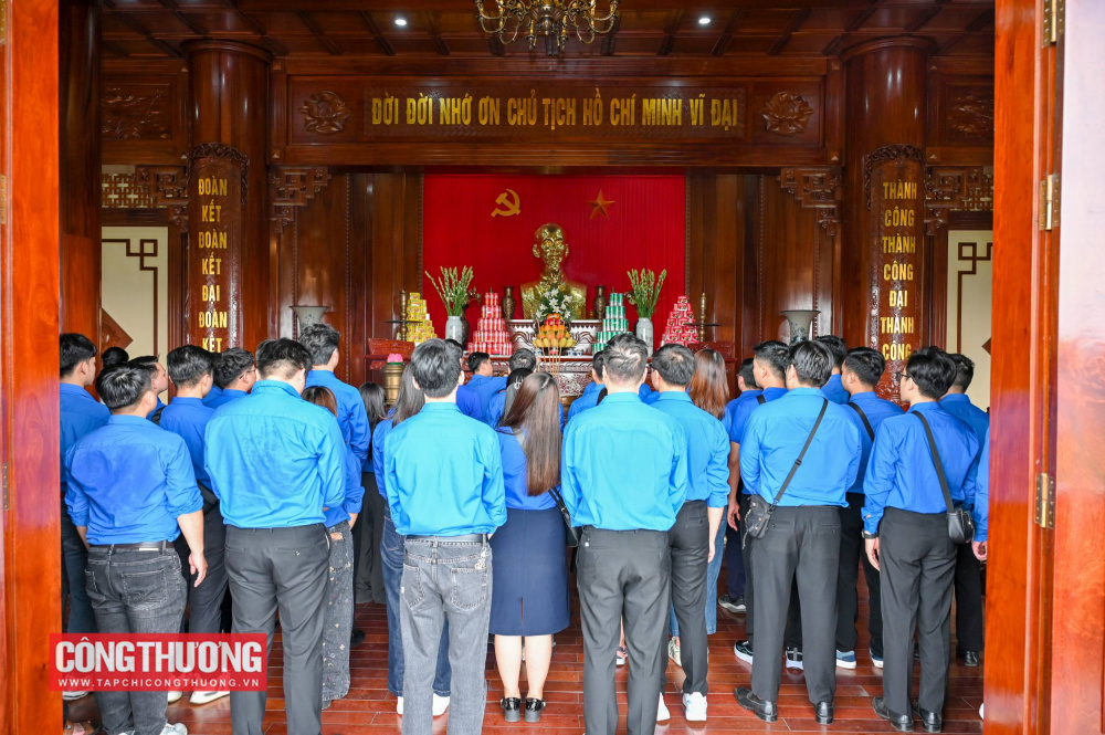 Thanh niên ngành Công Thương lan tỏa tinh thần xung kích qua chuỗi hoạt động tình nguyện tại Lào Cai