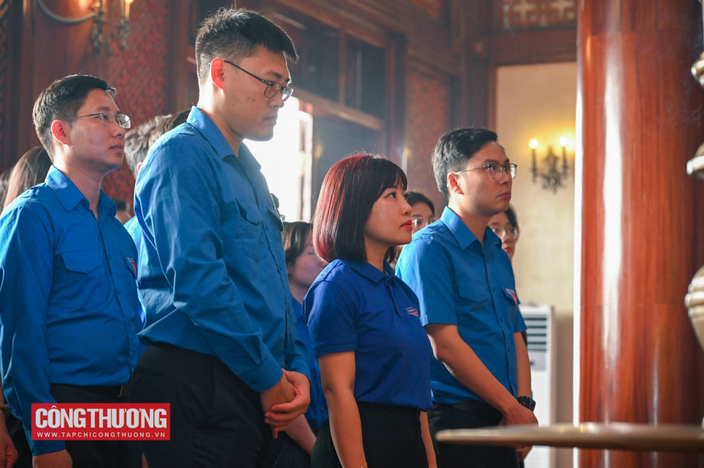 Thanh niên ngành Công Thương lan tỏa tinh thần xung kích qua chuỗi hoạt động tình nguyện tại Lào Cai