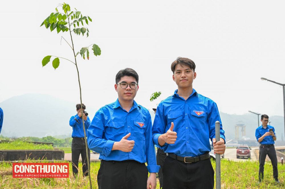 Thanh niên ngành Công Thương lan tỏa tinh thần xung kích qua chuỗi hoạt động tình nguyện tại Lào Cai