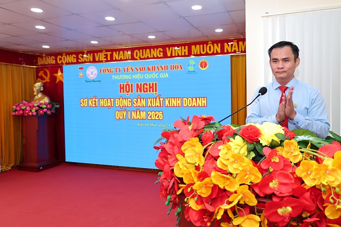 Đồng chí Nguyễn Thanh Hải - Tổng Giám đốc Công ty Yến sào Khánh Hòa phát biểu tại hội nghị