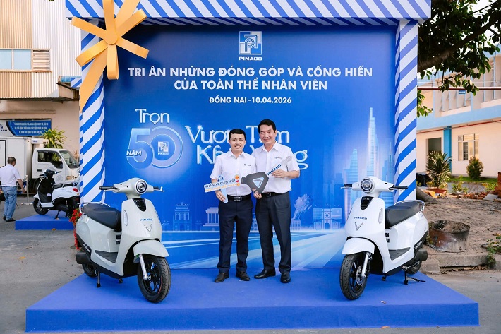 tri ân nhân viên 1