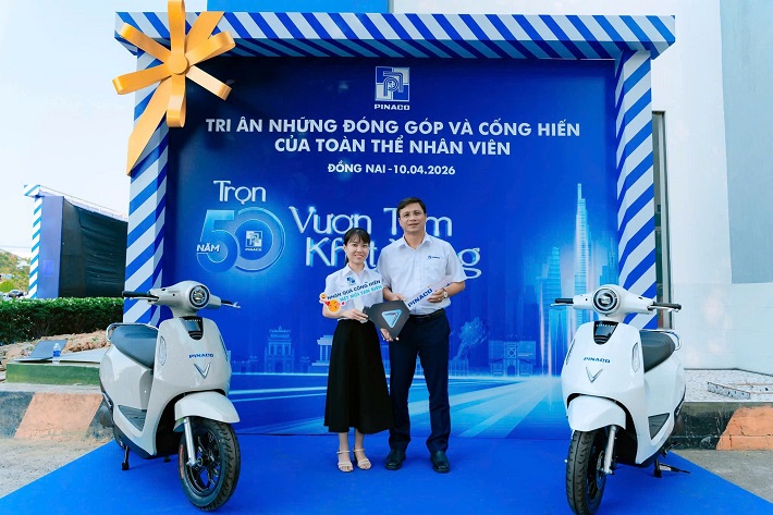 tri ân nhân viên 2