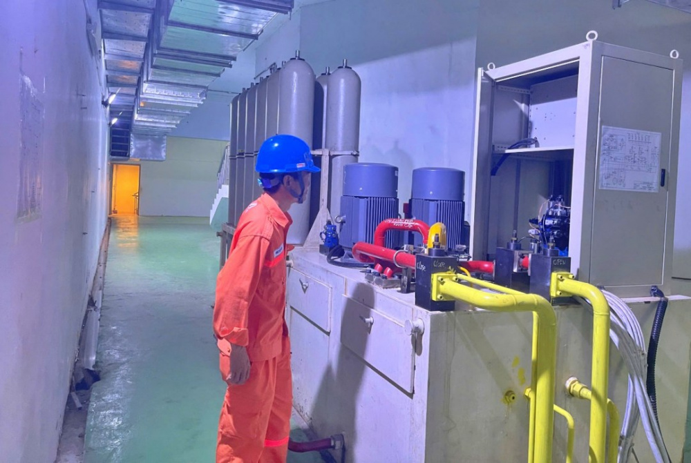 kiểm tra vân hành