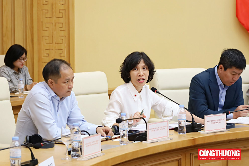 Thứ trưởng Nguyễn Sinh Nhật Tân tiếp Đoàn doanh nghiệp Hội đồng Kinh doanh Hoa Kỳ - ASEAN (USABC)