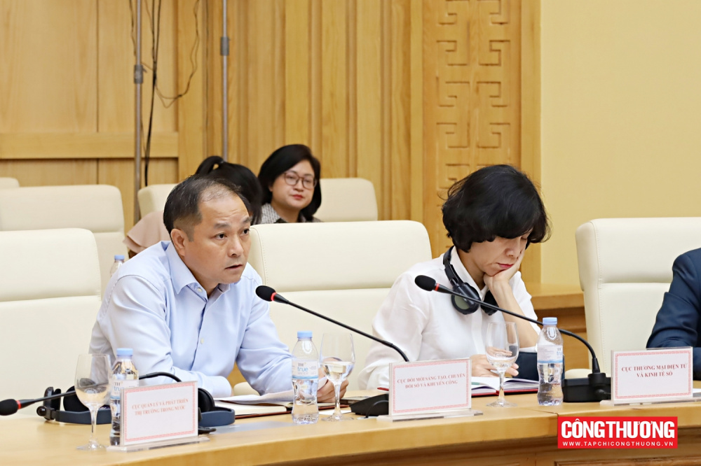 Thứ trưởng Nguyễn Sinh Nhật Tân tiếp Đoàn doanh nghiệp Hội đồng Kinh doanh Hoa Kỳ - ASEAN (USABC)