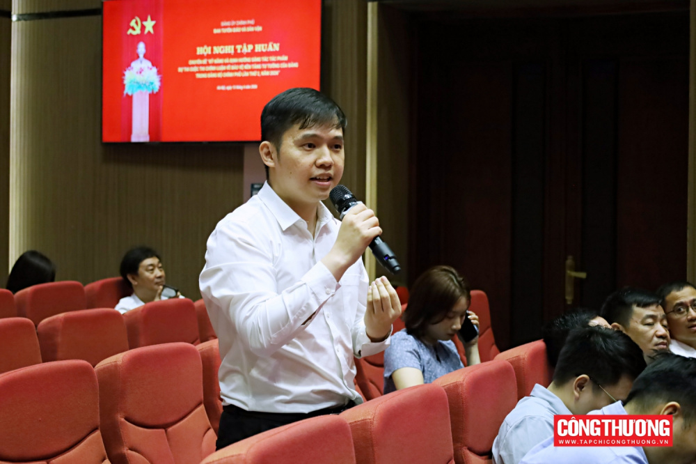 Hội nghị tập huấn và tọa đàm chuyên đề “Kỹ năng và định hướng sáng tác tác phẩm dự thi Cuộc thi chính luận về bảo vệ nền tảng tư tưởng của Đảng lần thứ 2, năm 2026”