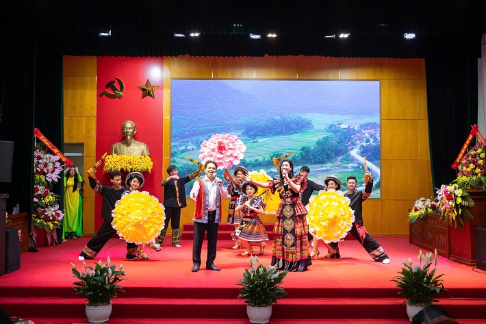 apatit phát triển 3