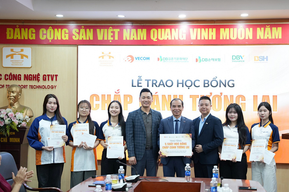 Hiệp hội Thương mại điện tử Việt Nam thúc đẩy phát triển nhân lực kinh tế số