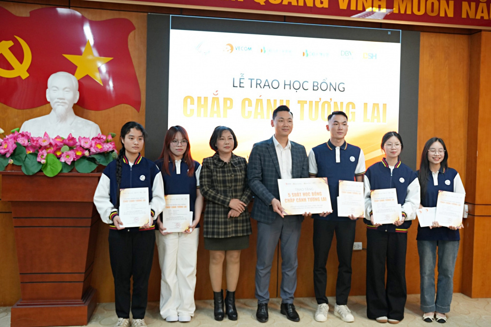 Hiệp hội Thương mại điện tử Việt Nam thúc đẩy phát triển nhân lực kinh tế số