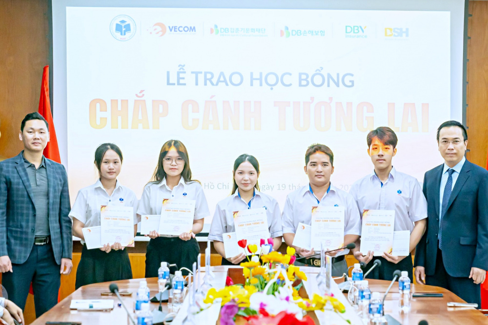 Hiệp hội Thương mại điện tử Việt Nam thúc đẩy phát triển nhân lực kinh tế số