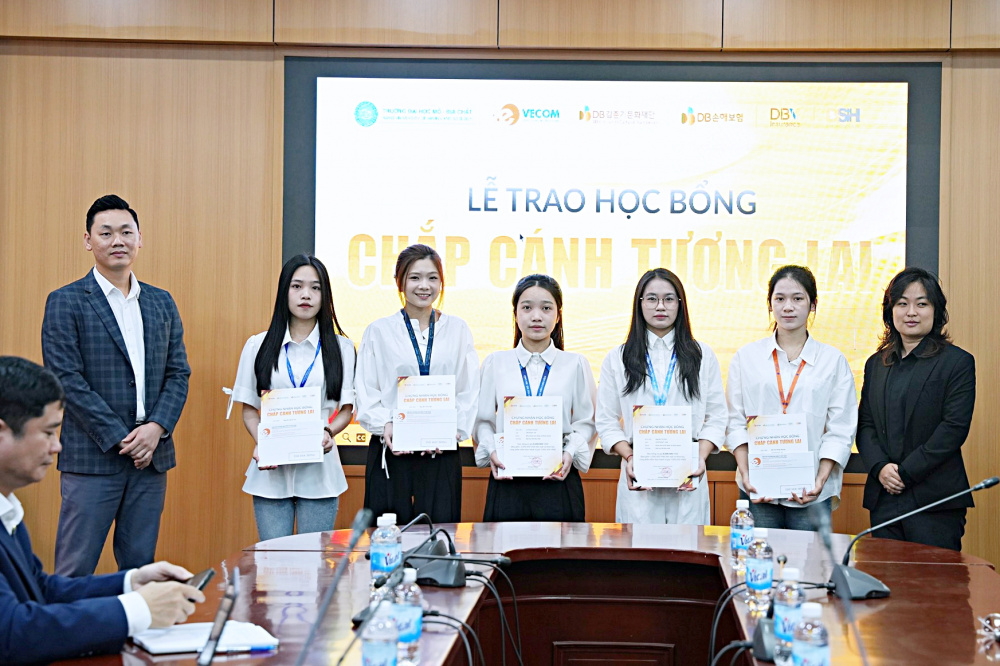 Hiệp hội Thương mại điện tử Việt Nam thúc đẩy phát triển nhân lực kinh tế số