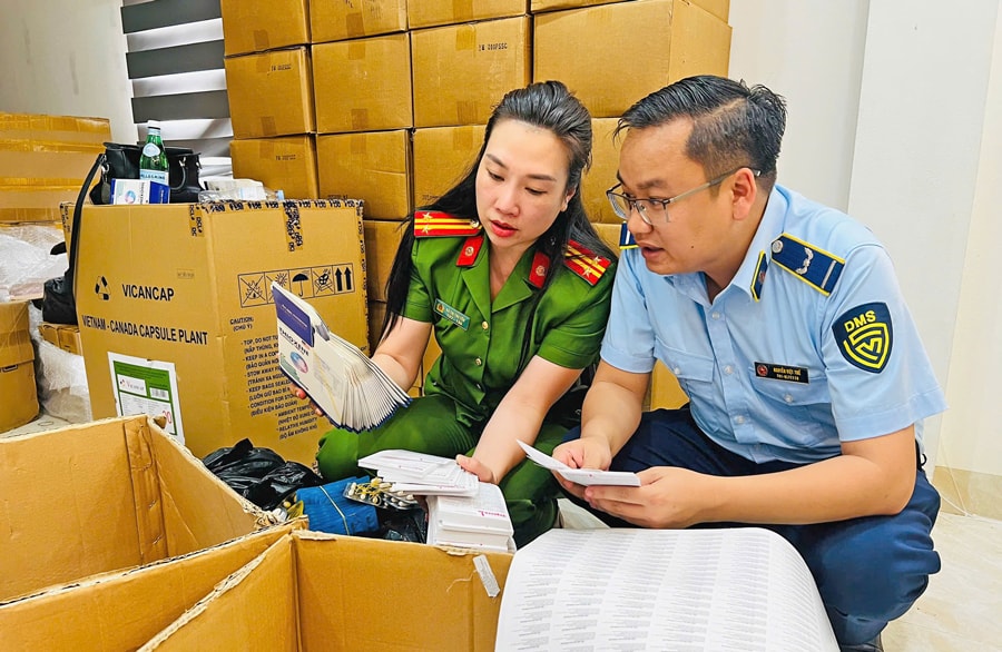 Nghị quyết của Chính phủ: Kích cầu tiêu dùng trong nước, đẩy mạnh Cuộc vận động "Người Việt Nam ưu tiên dùng hàng Việt Nam"