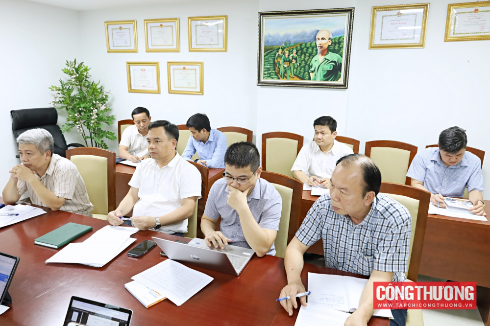 Triển khai Chiến lược phát triển dịch vụ logistics Việt Nam: Bộ Công Thương và Bộ Xây dựng phối hợp gắn kết hạ tầng giao thông với nhu cầu xuất nhập khẩu