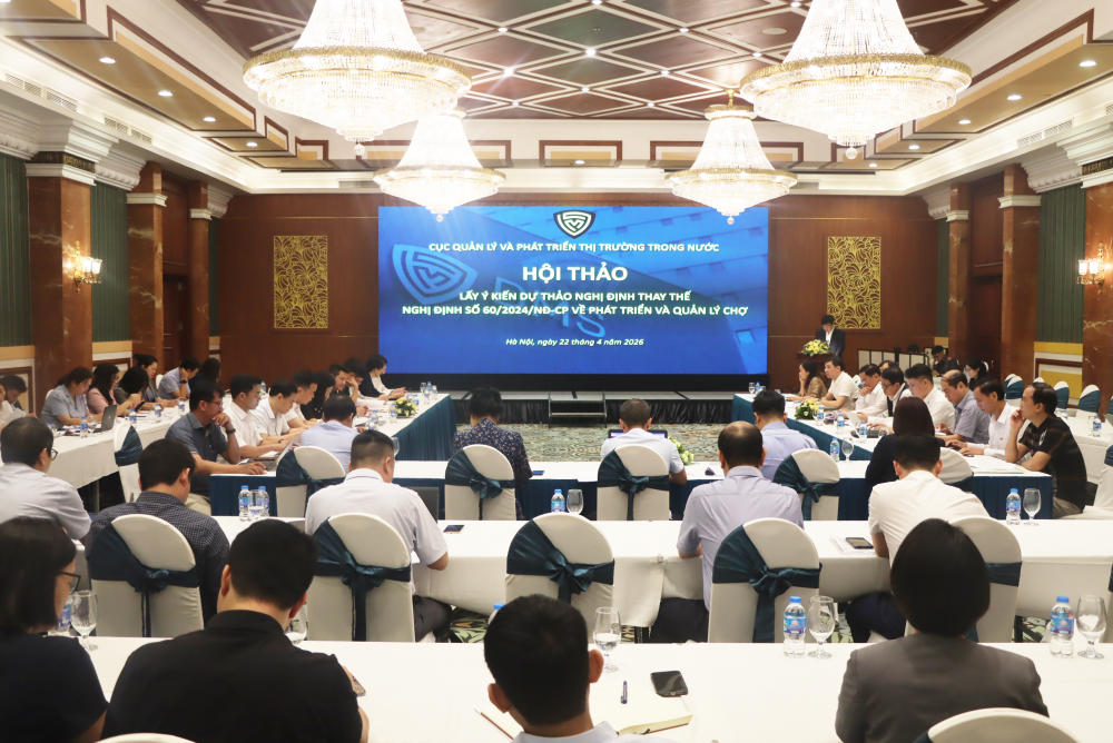 Hoàn thiện khung pháp lý, tạo thuận lợi để phát triển hệ thống chợ theo hướng hiện đại, bền vững