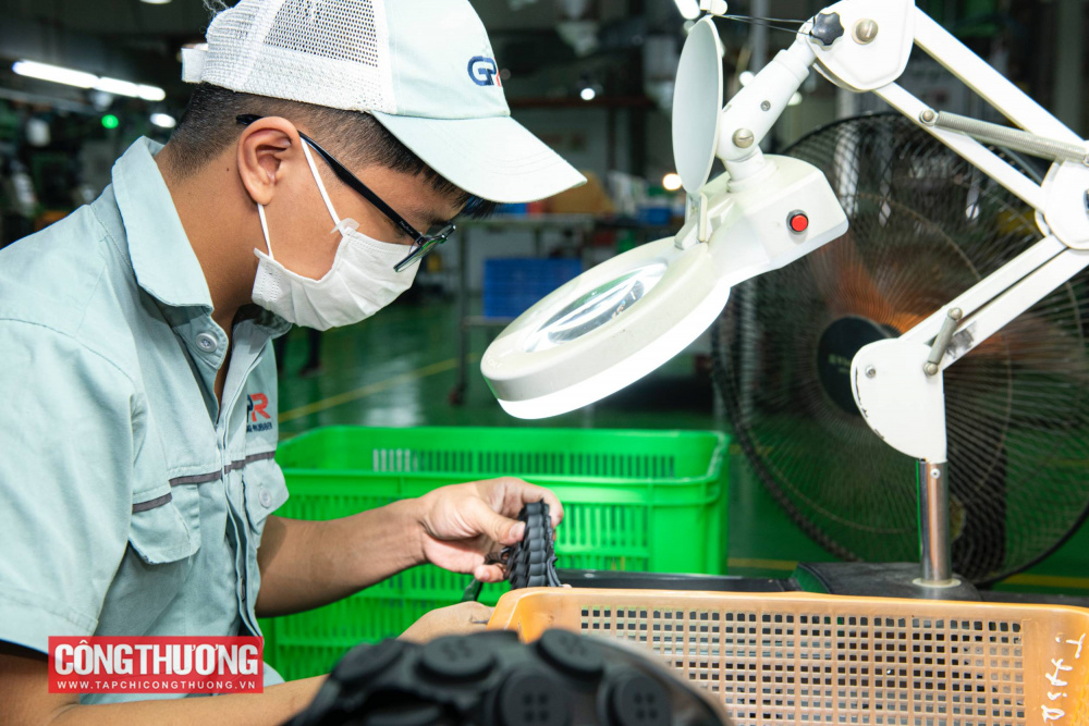 Chỉ số Nhà Quản trị Mua hàng (PMI) ngành sản xuất tháng 3 giảm xuống 51,2 điểm, thấp hơn mức 54,3 điểm của tháng trước