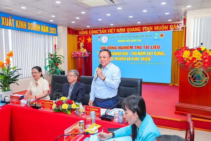 Th.s Lê Hữu Hoàng, nguyên Phó Chủ tịch UBND tỉnh Khánh Hòa, nguyên Chủ tịch HĐTV Công ty Yến sào Khánh Hòa phát biểu tại chương trình.