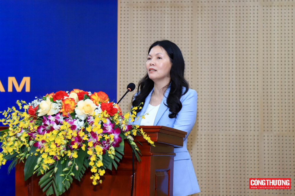 nguyen thi hoang thuy