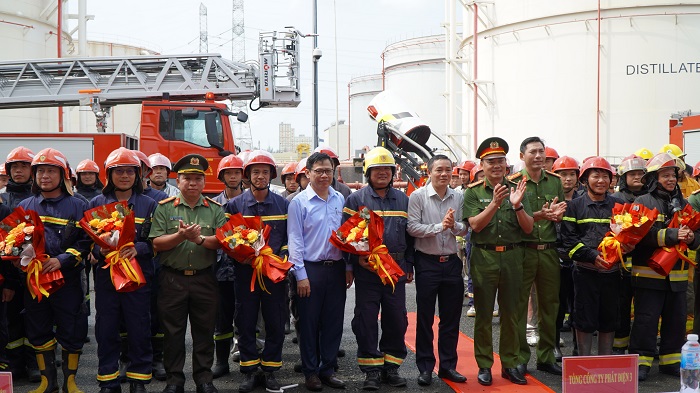 Buổi diễn tập đã được triển khai thành công, đảm bảo an toàn tuyệt đối cho người và thiết bị.