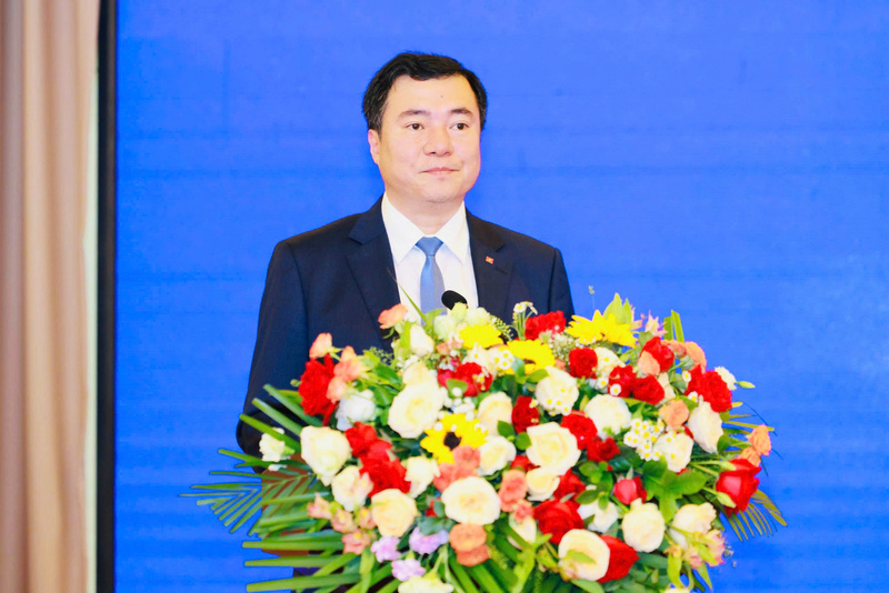 Bộ Công Thương (Việt Nam) phối hợp với Chính quyền Nhân dân tỉnh Hải Nam tổ chức Lễ khai trương Văn phòng Xúc tiến thương mại Việt Nam tại Hải Khẩu