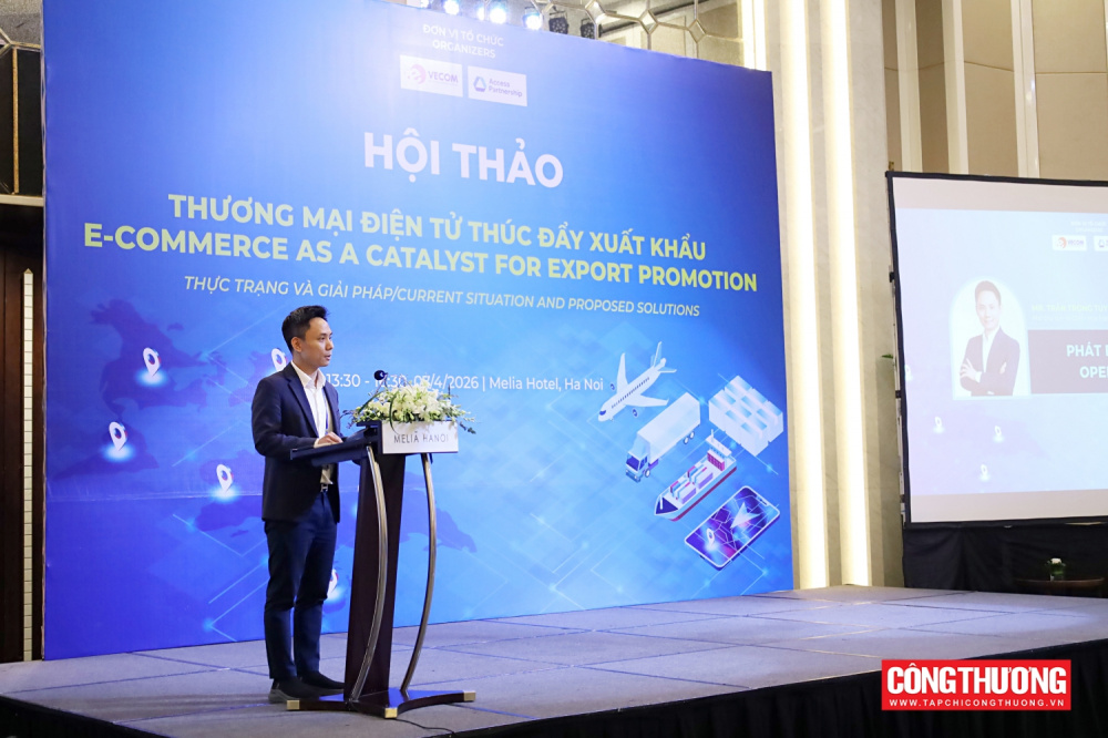 Một số hình ảnh tại hội thảo “Thương mại điện tử thúc đẩy xuất khẩu - Thực trạng và giải pháp”