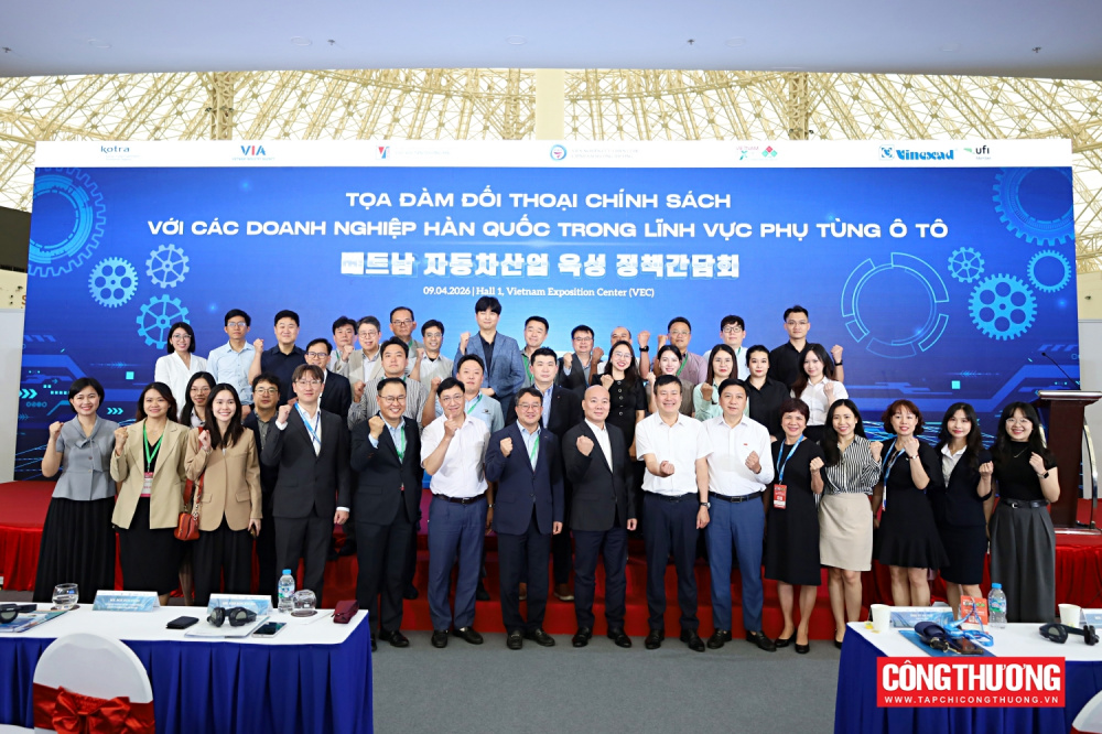 Một số hình ảnh tại tọa đàm Đối thoại chính sách với các doanh nghiệp Hàn Quốc trong lĩnh vực phụ tùng ô tô