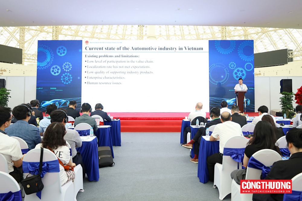 Một số hình ảnh tại tọa đàm Đối thoại chính sách với các doanh nghiệp Hàn Quốc trong lĩnh vực phụ tùng ô tô