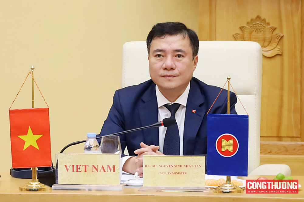 HỘI NGHỊ HỘI ĐỒNG CỘNG ĐỒNG KINH TẾ ASEAN ĐẶC BIỆT VỀ TÌNH HÌNH TRUNG ĐÔNG