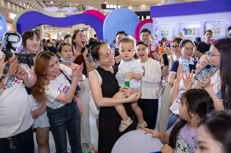 “Ngày hội thôi nôi” quy tụ hàng trăm gia đình, hướng tới xác lập kỷ lục Việt Nam