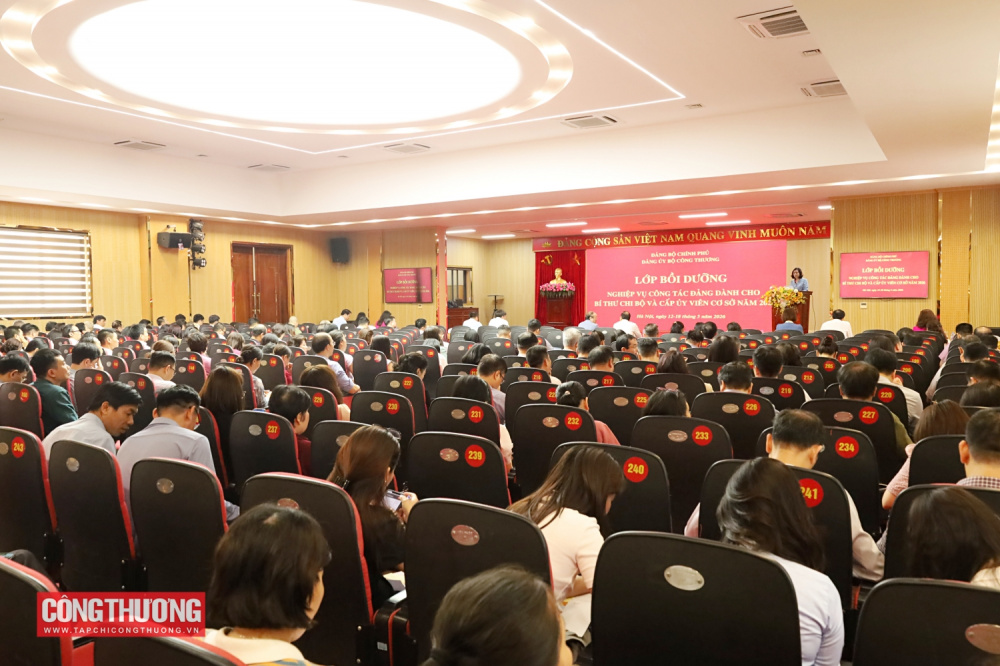 Đảng ủy Bộ Công Thương: Nâng cao năng lực lãnh đạo cho đội ngũ Bí thư Chi bộ và cấp ủy viên cơ sở