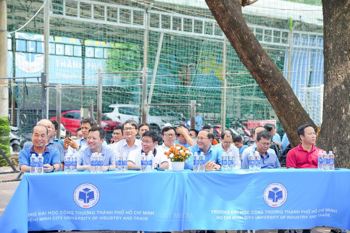 Bế mạc