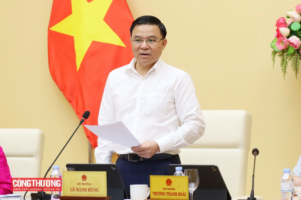 Bộ trưởng Lê Mạnh Hùng làm việc với Cục Đổi mới sáng tạo, Chuyển đổi xanh và Khuyến công