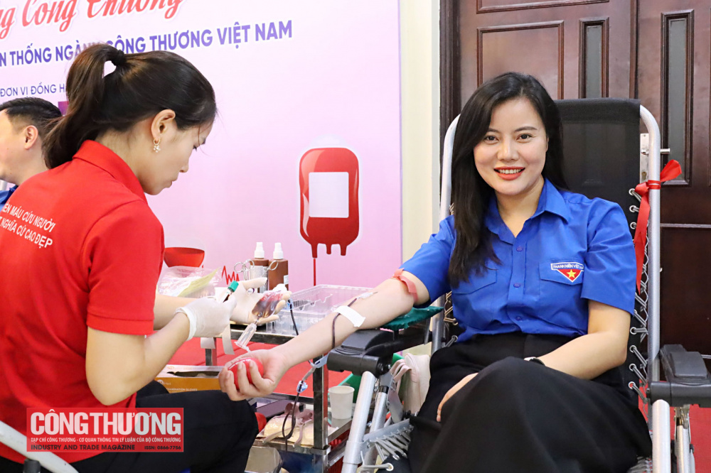 hiến máu Công Thương