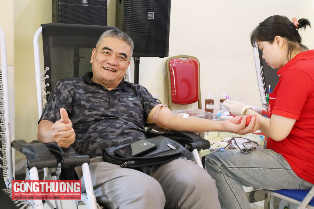 hiến máu Công Thương