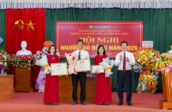 hoá chất 10