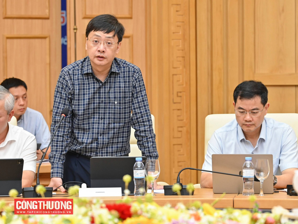 Đại diện một số đơn vị phát biểu