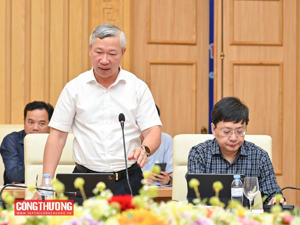 Đại diện một số đơn vị phát biểu