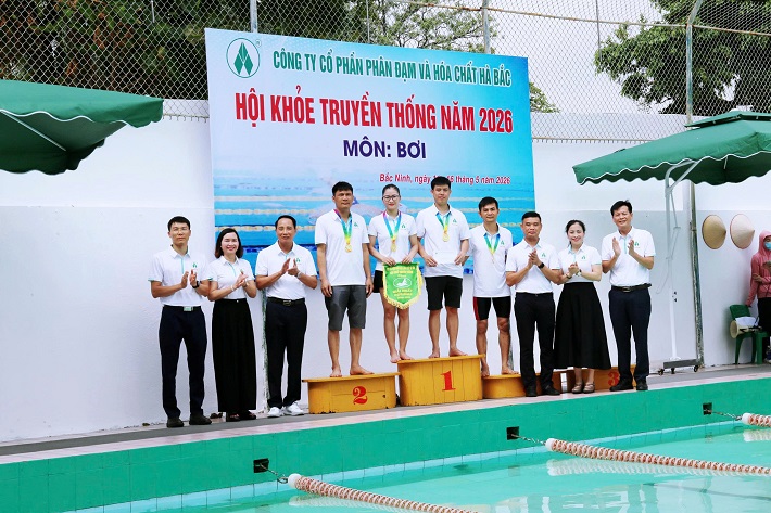 trao giải 2
