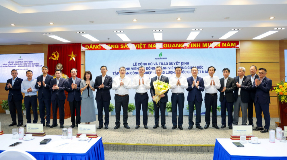 Công bố và trao quyết định Tổng Giám đốc Petrovietnam