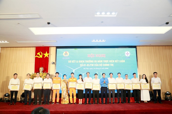 Lễ tuyên dương