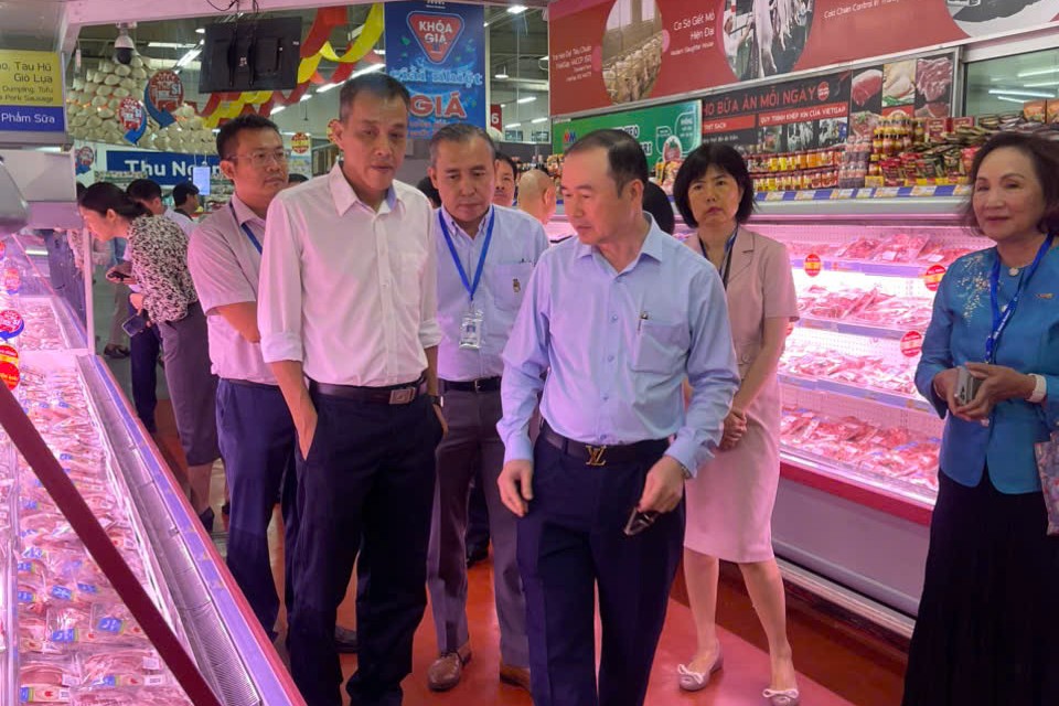 Thúc đẩy minh bạch thị trường thịt lợn bằng truy xuất nguồn gốc và giao dịch điện tử tại TP. Hồ Chí Minh