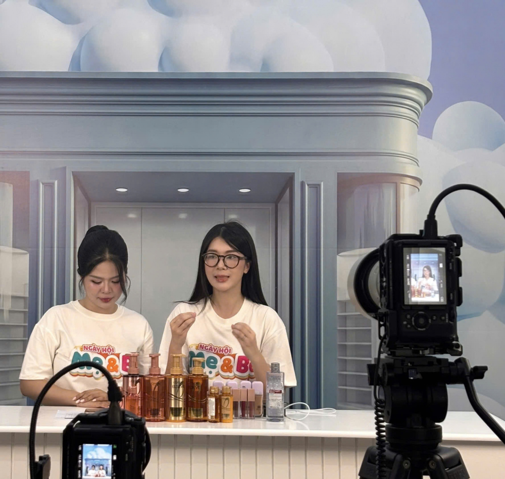 megalive thanh niên