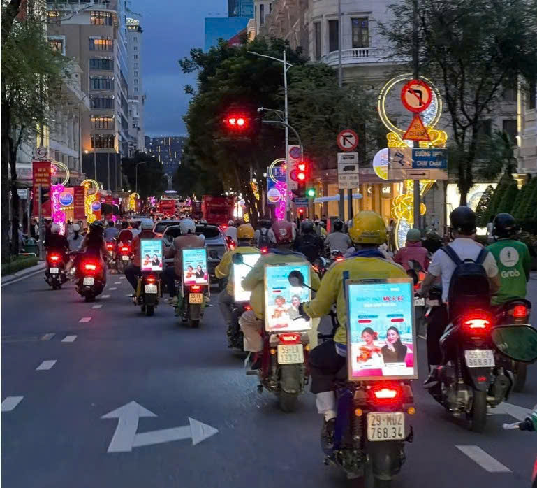 MegaLive thanh niên