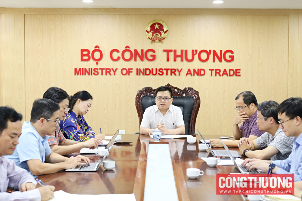 Bộ Công Thương đẩy mạnh tuyên truyền sử dụng năng lượng tiết kiệm, hiệu quả