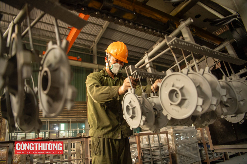 Tháng 4/2026, ngành chế biến, chế tạo tăng 10,0% so với cùng kỳ năm trước