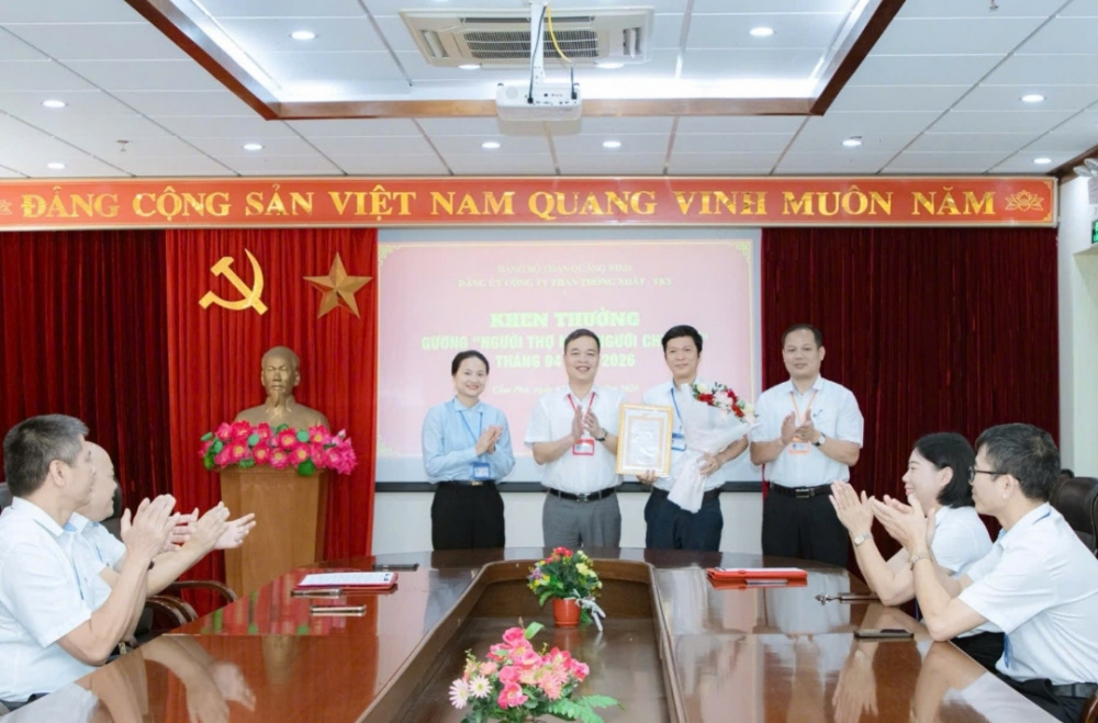 thợ mỏ than thống nhất  3