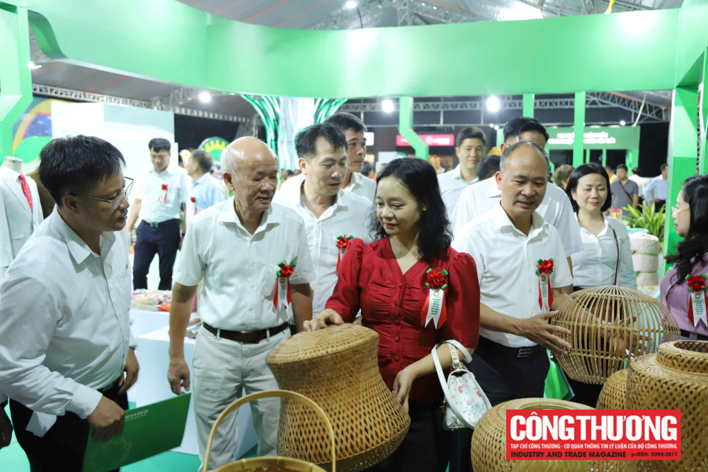 sản phẩm công nghiệp nông thôn