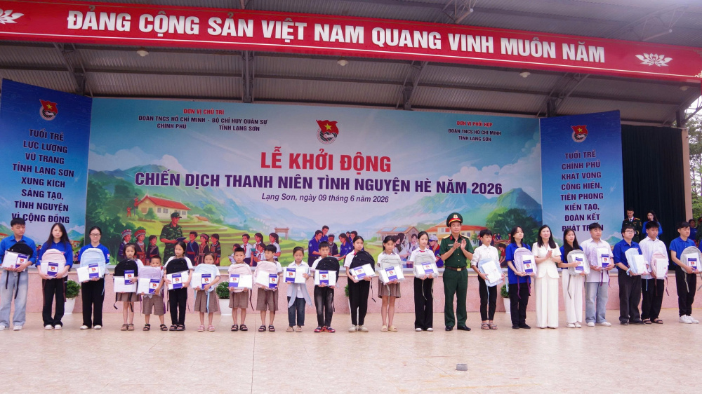 Viết tiếp mạch nguồn tình nguyện từ vùng biên